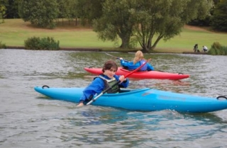  Un kayakista profesional en la creación! .JPG